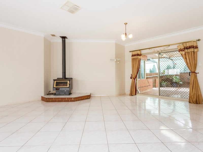 14 Sunset Court, Spearwood WA 6163