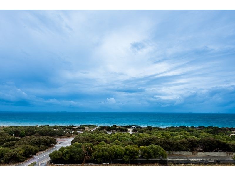 21/52 Rollinson Road, North Coogee WA 6163