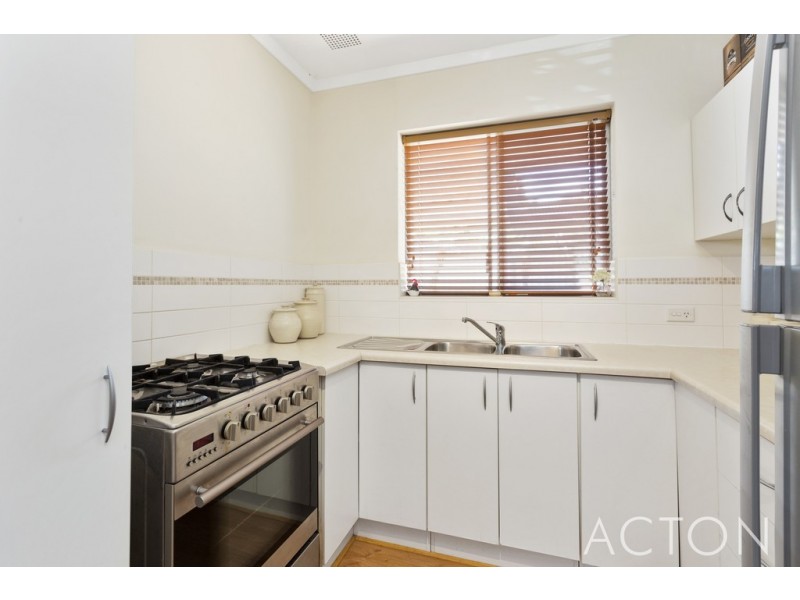 6B Glendower Way, Spearwood WA 6163