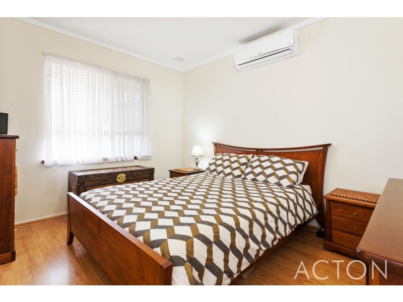 6B Glendower Way, Spearwood WA 6163