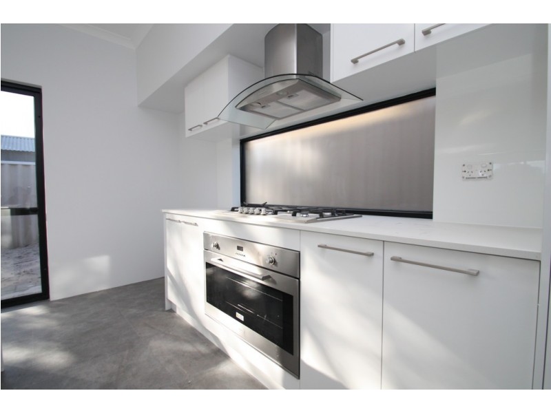 31B Fleetwood Road, Lynwood WA 6147