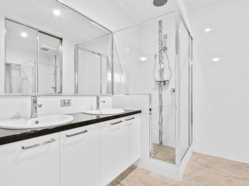 36 Lullworth Terrace, North Coogee WA 6163