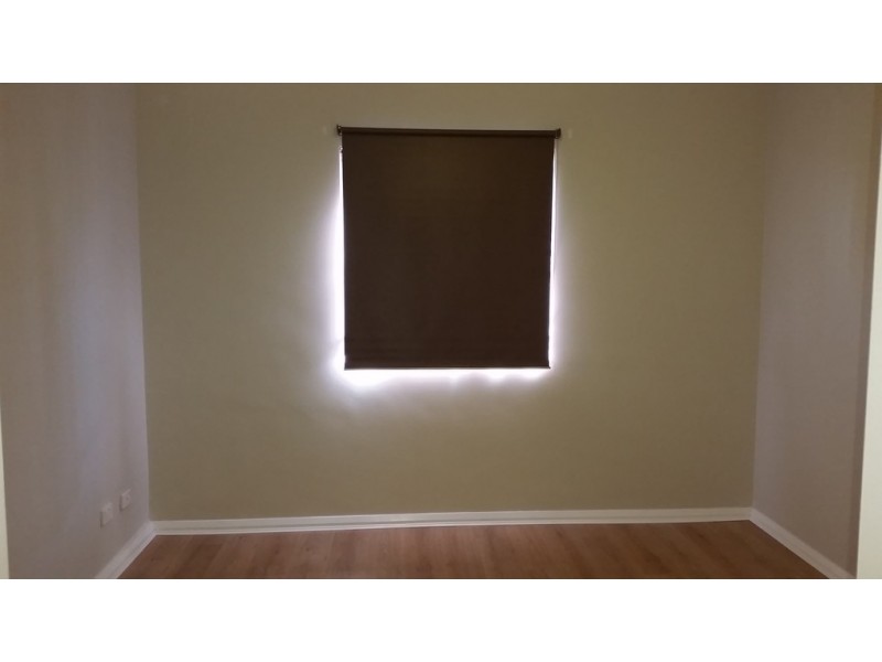 27/2 Stockton Bend, Cockburn Central WA 6164