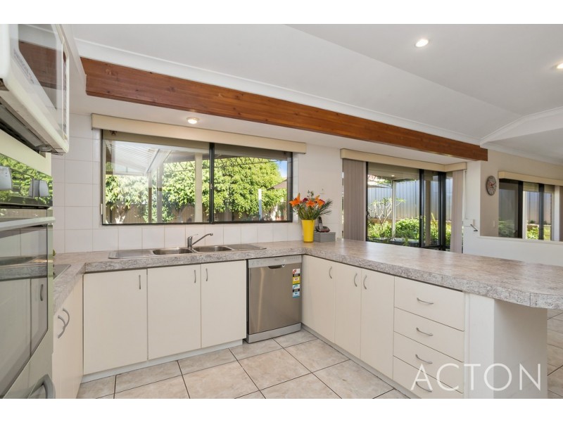 26 Watson Road, Beeliar WA 6164