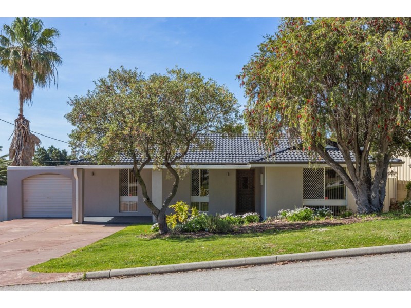 8 Galian Way, Spearwood WA 6163