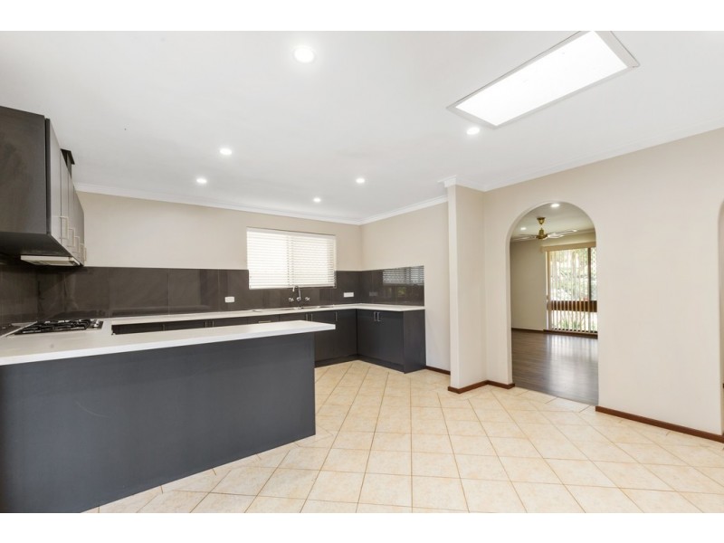 8 Galian Way, Spearwood WA 6163