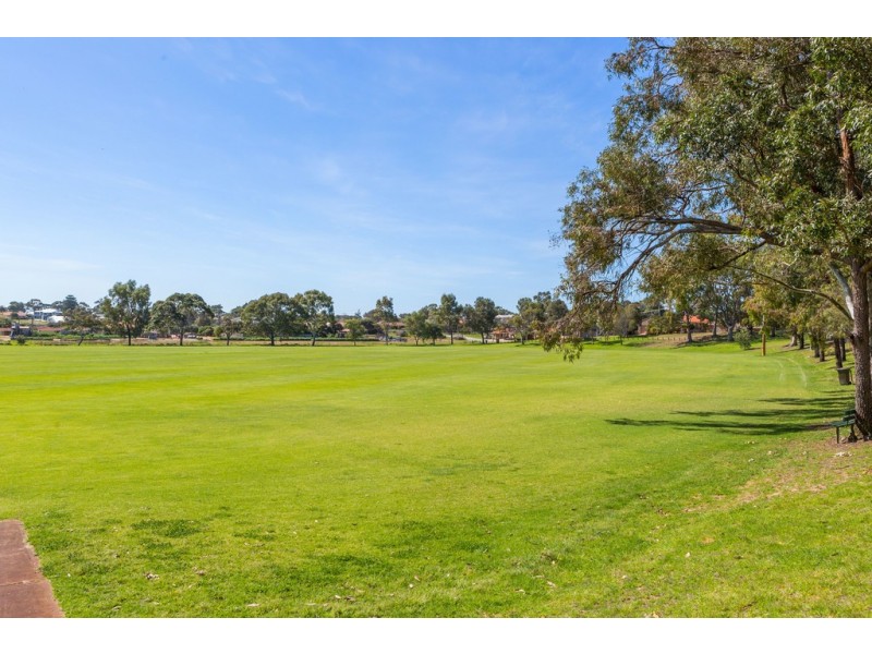 8 Galian Way, Spearwood WA 6163