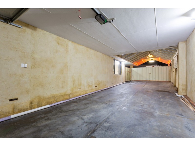 18 Joyce Avenue, Hamilton Hill WA 6163