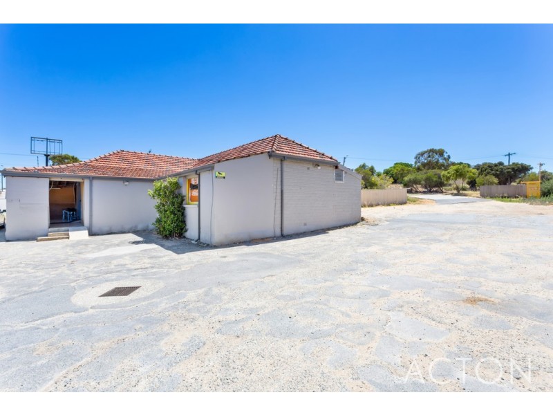 324 Rockingham Road, Spearwood WA 6163