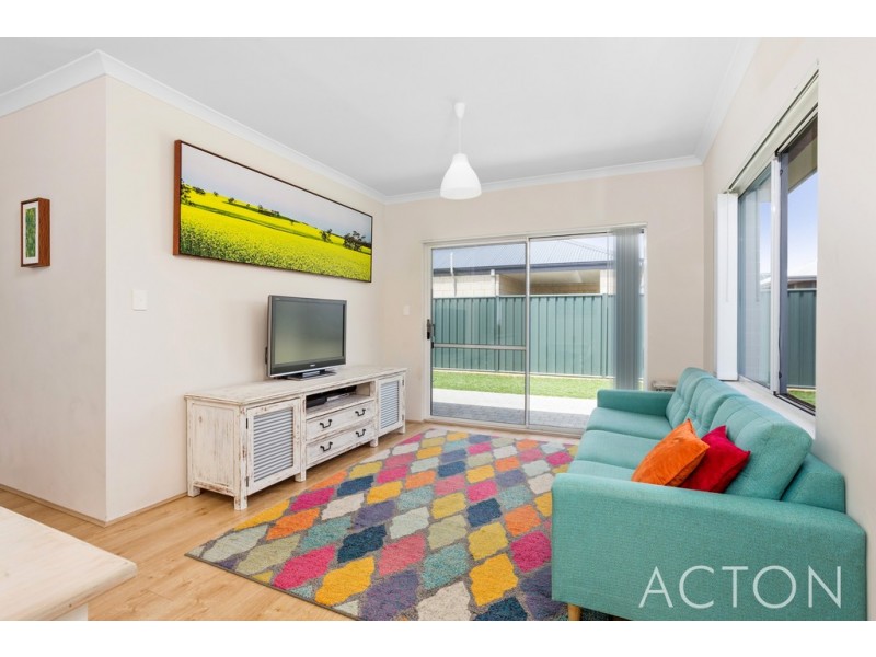 18 Student Loop, Coolbellup WA 6163