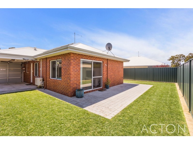 18 Student Loop, Coolbellup WA 6163