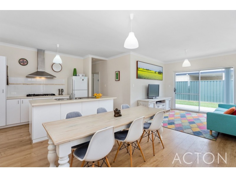 18 Student Loop, Coolbellup WA 6163