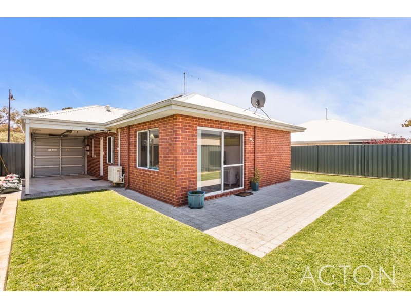 18 Student Loop, Coolbellup WA 6163