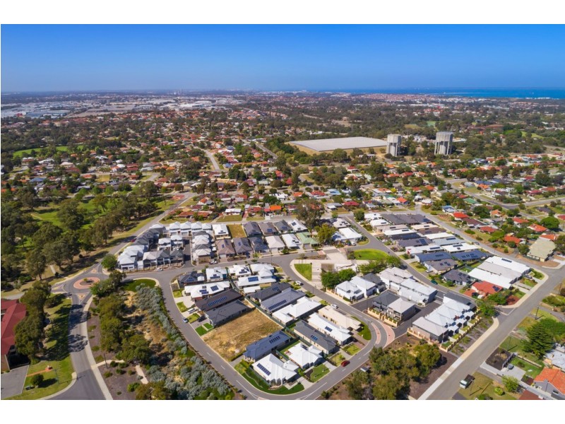 18 Student Loop, Coolbellup WA 6163