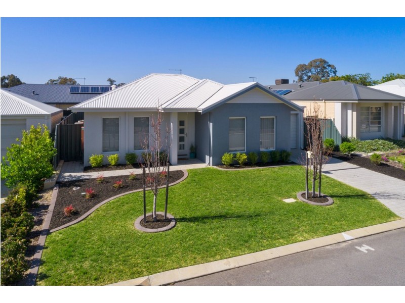18 Student Loop, Coolbellup WA 6163