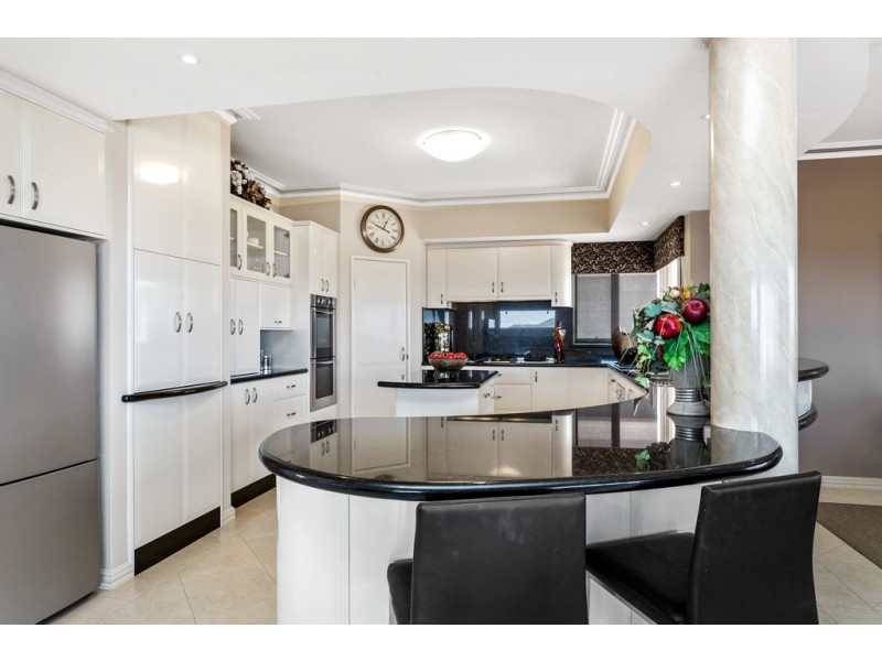 4 Charlotte View, Coogee WA 6166