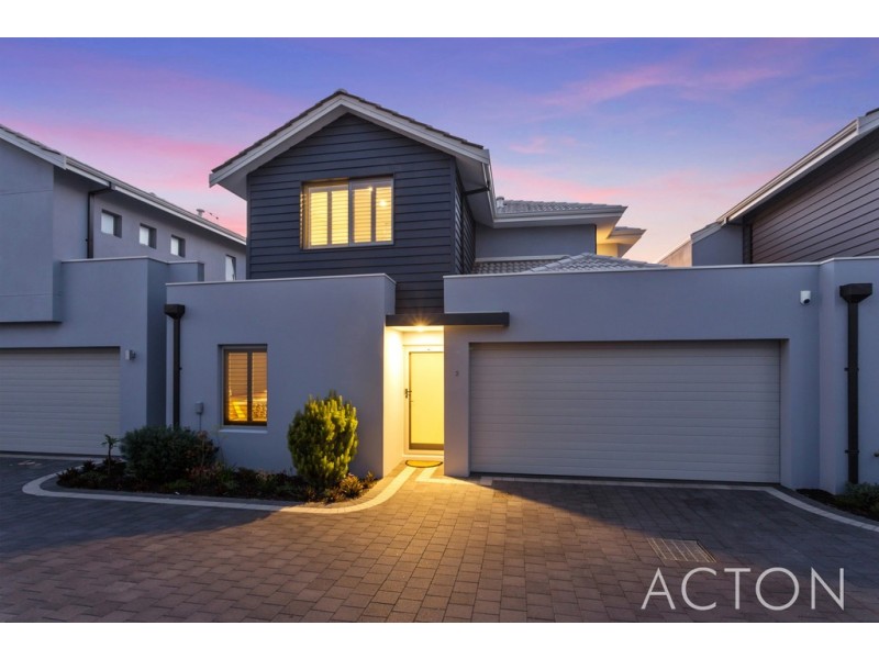 2/8 Socrates Parade, North Coogee WA 6163