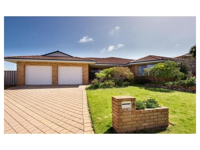 5 Nancy Way, Coogee WA 6166