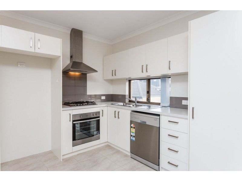 7/11 Scales Way, Spearwood WA 6163