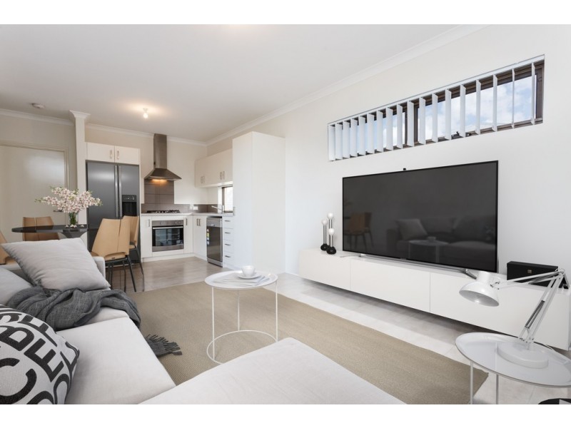 7/11 Scales Way, Spearwood WA 6163