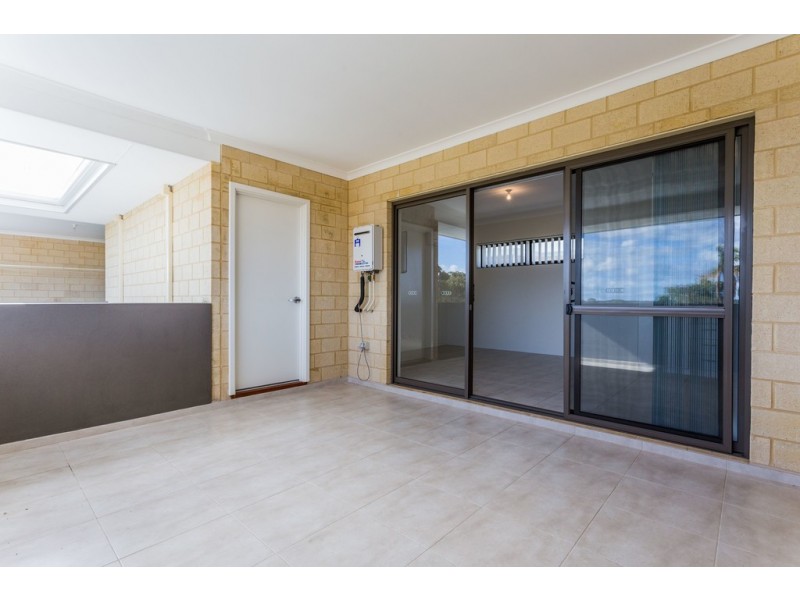 7/11 Scales Way, Spearwood WA 6163