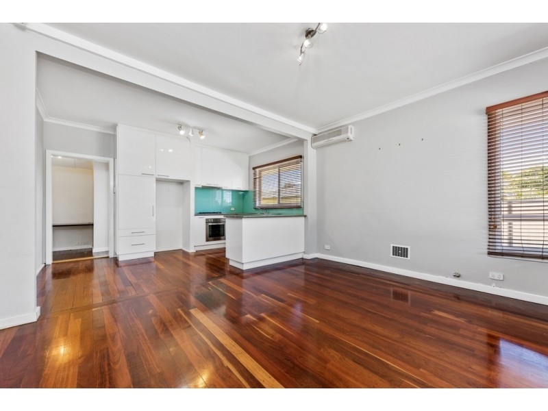 36 Hartley Street, Coolbellup WA 6163