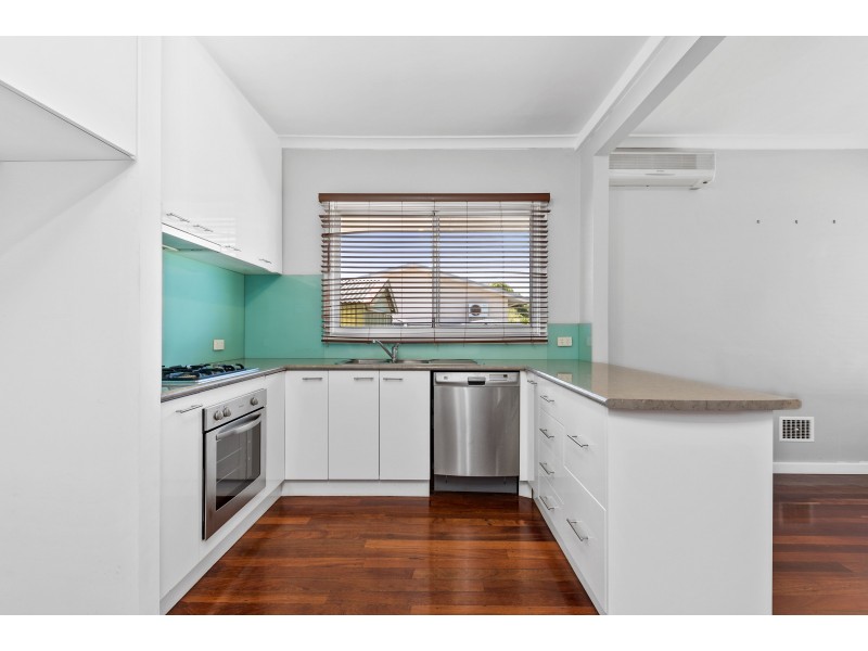 36 Hartley Street, Coolbellup WA 6163