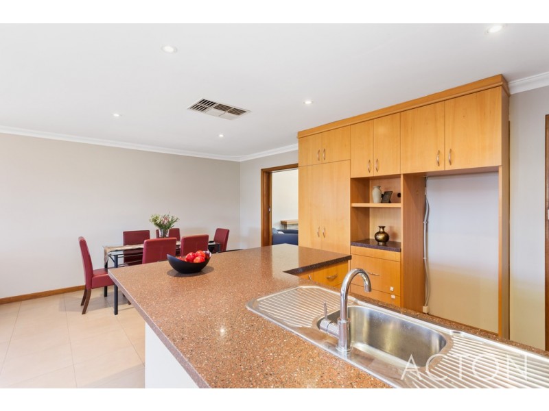 9 Fortini Court, Hamilton Hill WA 6163