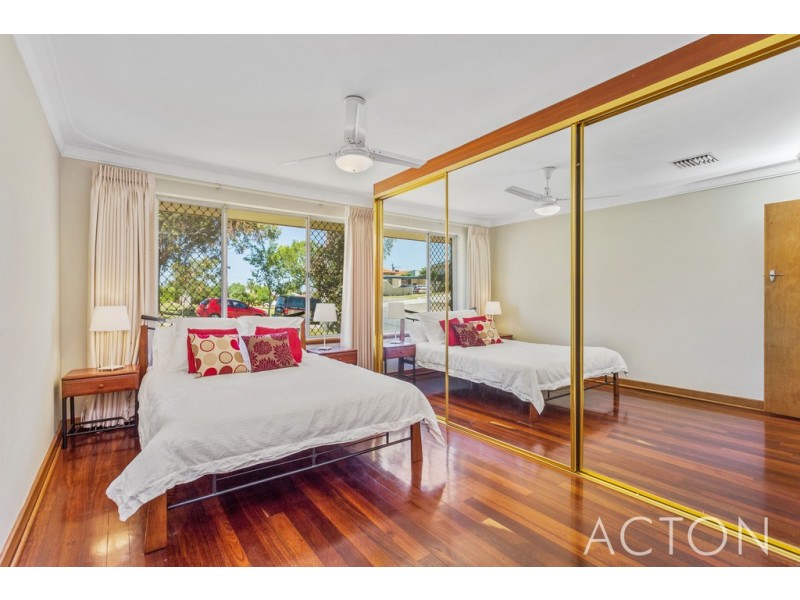 9 Fortini Court, Hamilton Hill WA 6163