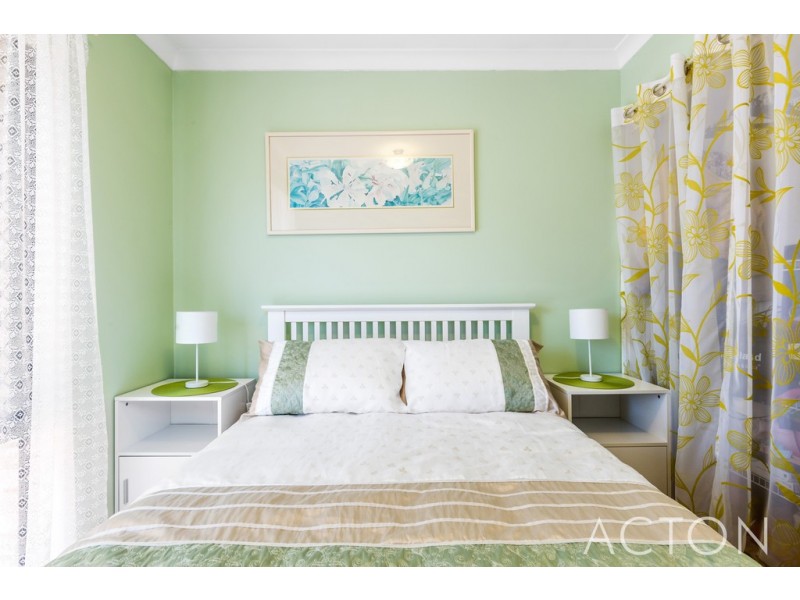 12 Spiller Street, Hamilton Hill WA 6163