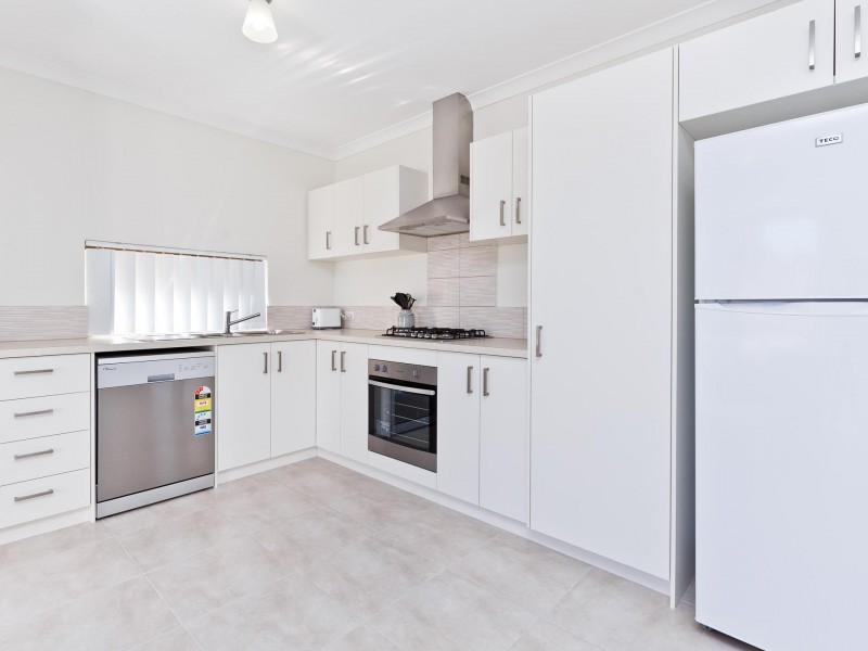 1/13 Scales Way, Spearwood WA 6163