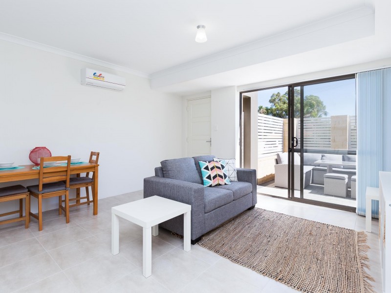 1/13 Scales Way, Spearwood WA 6163