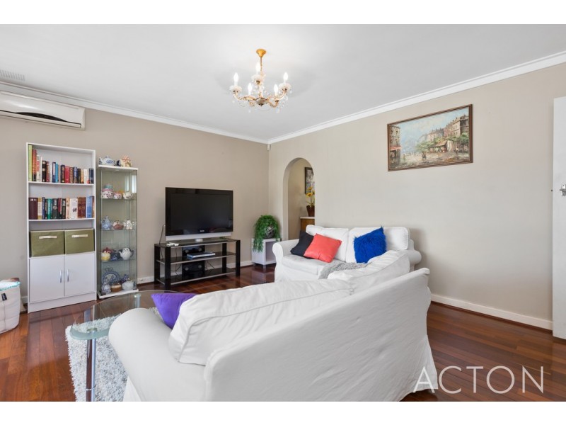 42 Edeline Street, Spearwood WA 6163