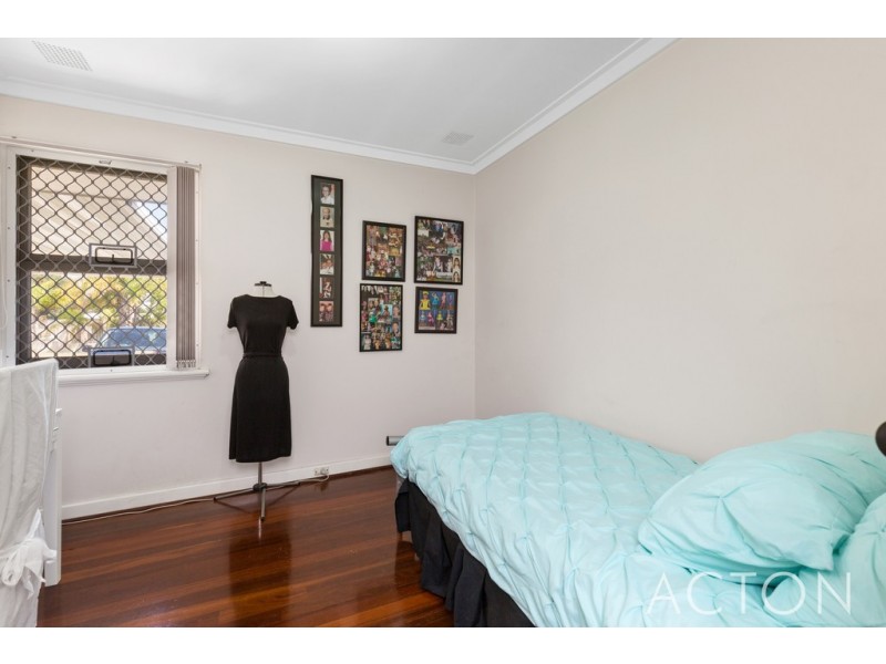 42 Edeline Street, Spearwood WA 6163