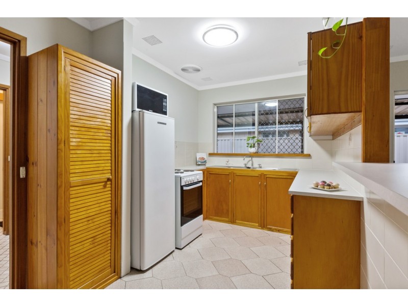 62 Hamilton Road, Hamilton Hill WA 6163