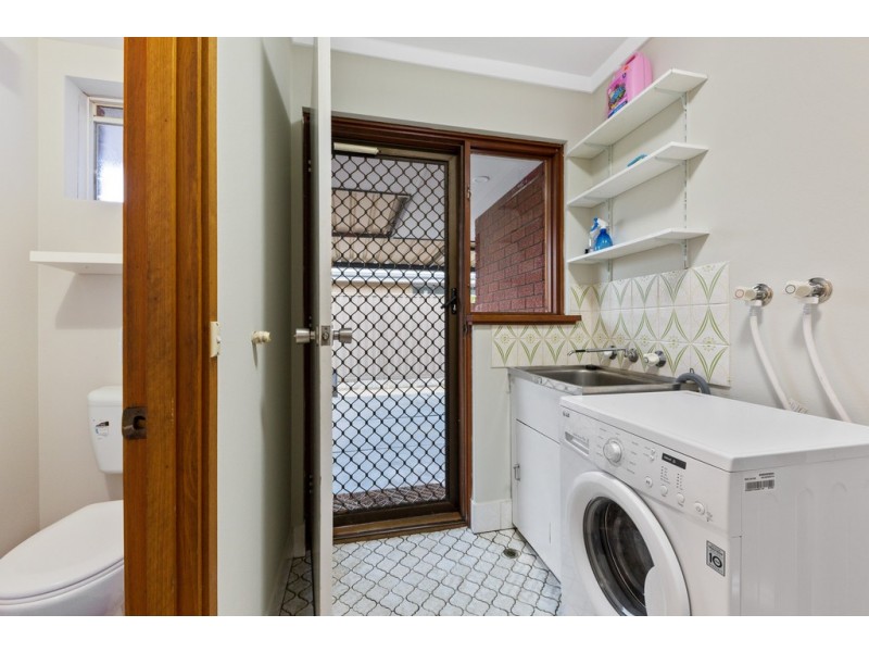 62 Hamilton Road, Hamilton Hill WA 6163