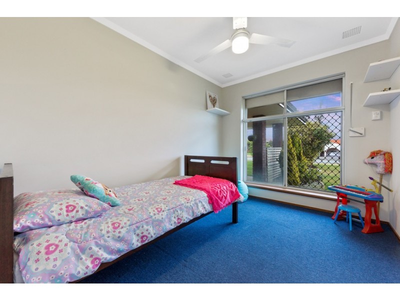 62 Hamilton Road, Hamilton Hill WA 6163