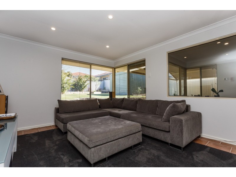 42 Fallow Crescent, Spearwood WA 6163