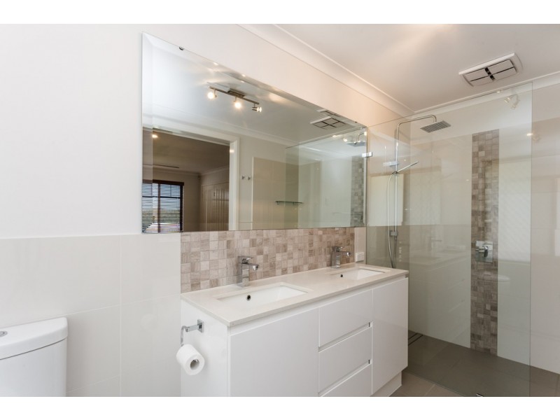 42 Fallow Crescent, Spearwood WA 6163