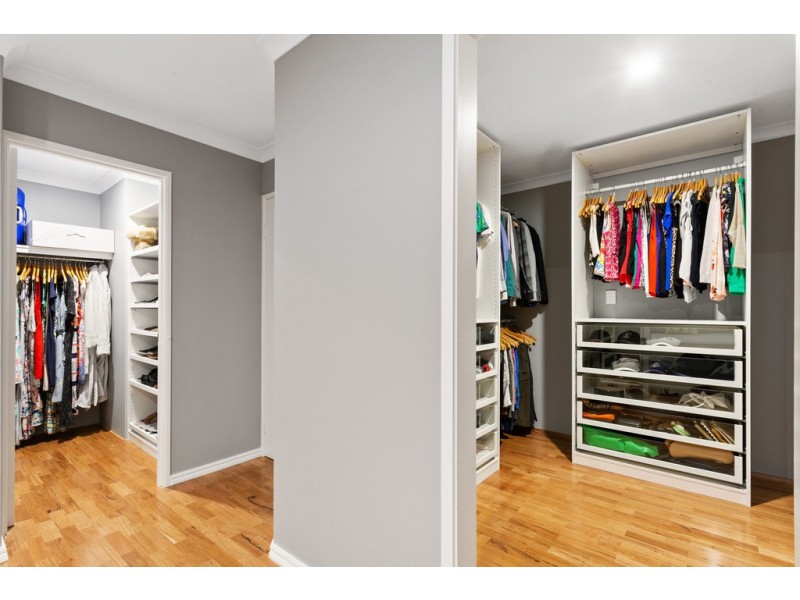 18 Careening Way, Coogee WA 6166