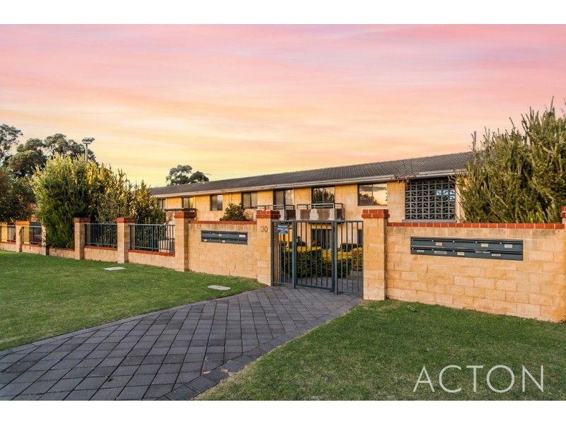 6/30 Lorraine Place, Hamilton Hill WA 6163
