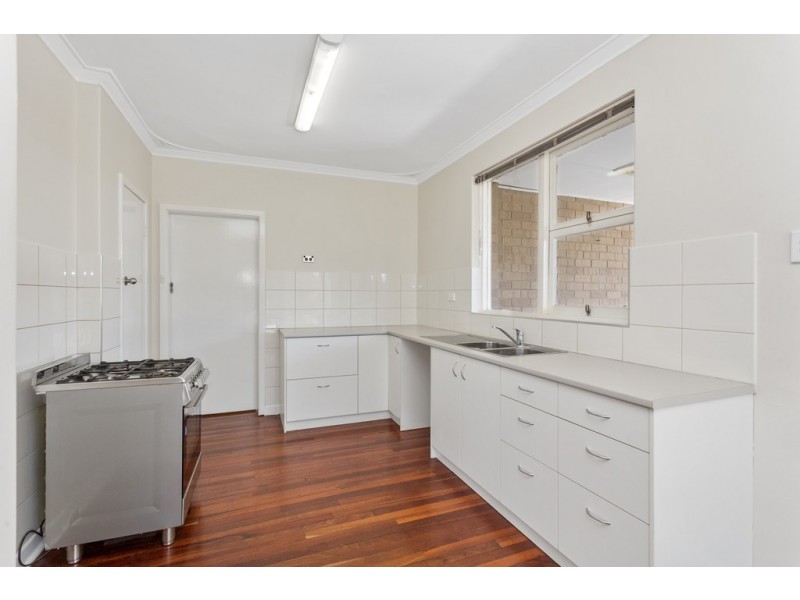 84 Calista Avenue, Calista WA 6167