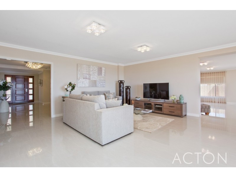 3 Careening Way, Coogee WA 6166