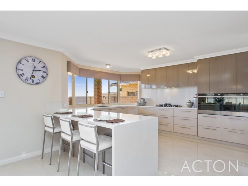 3 Careening Way, Coogee WA 6166