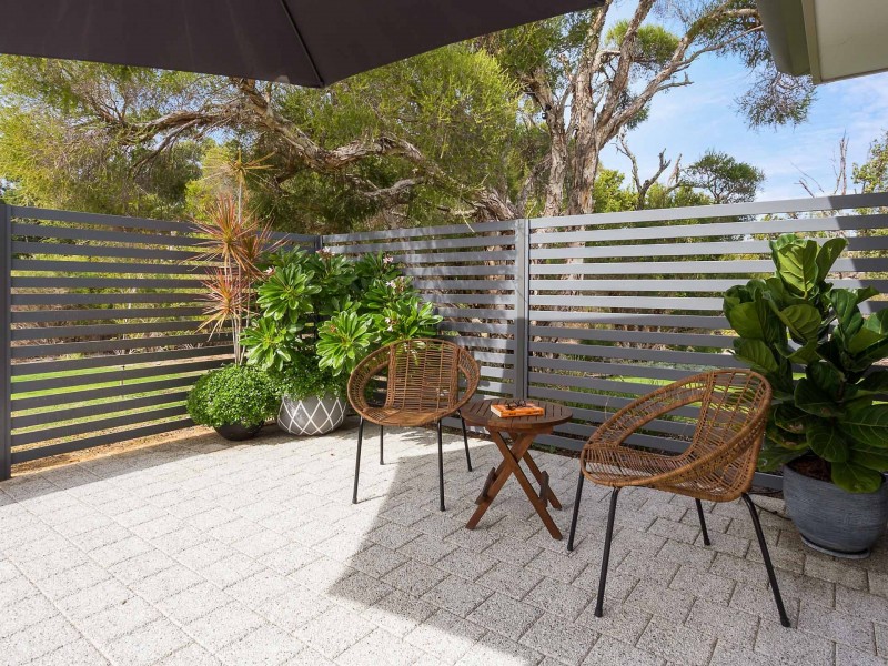 37 Frayne Place, Wandi WA 6167