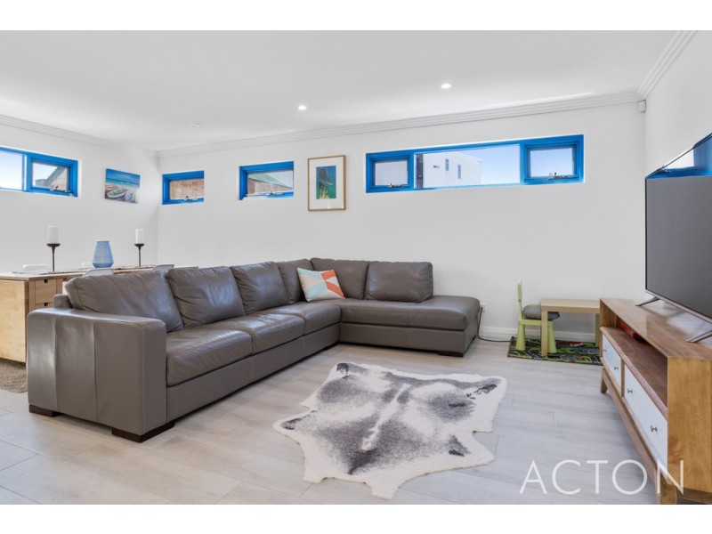 6/12 Boyd Crescent, Hamilton Hill WA 6163