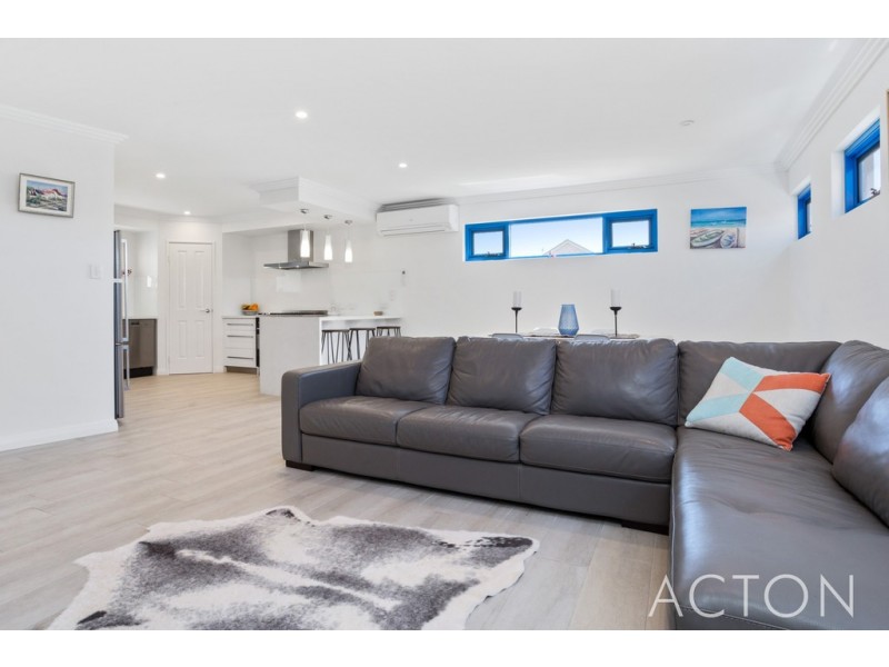 6/12 Boyd Crescent, Hamilton Hill WA 6163