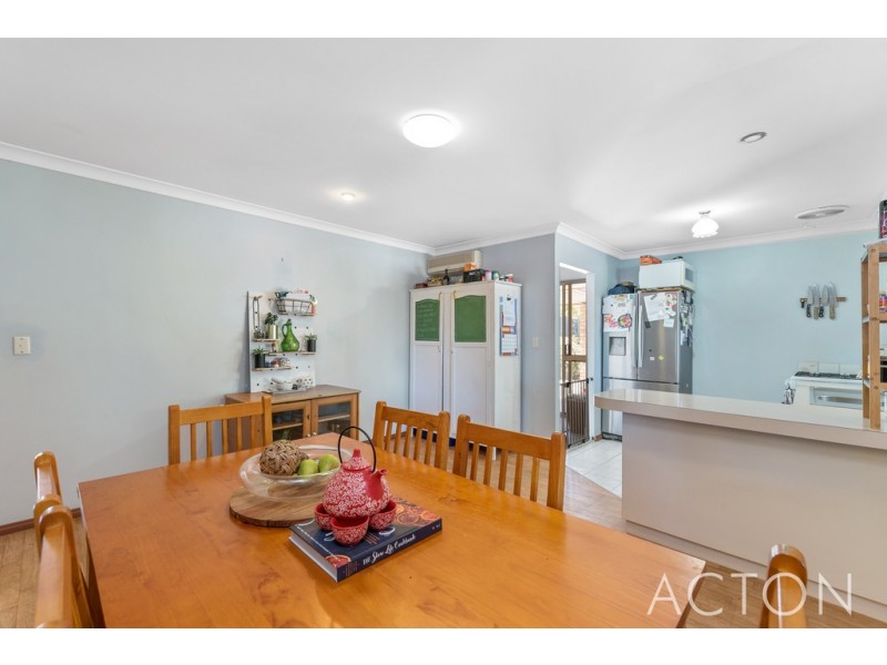 11 Salvia Court, Yangebup WA 6164