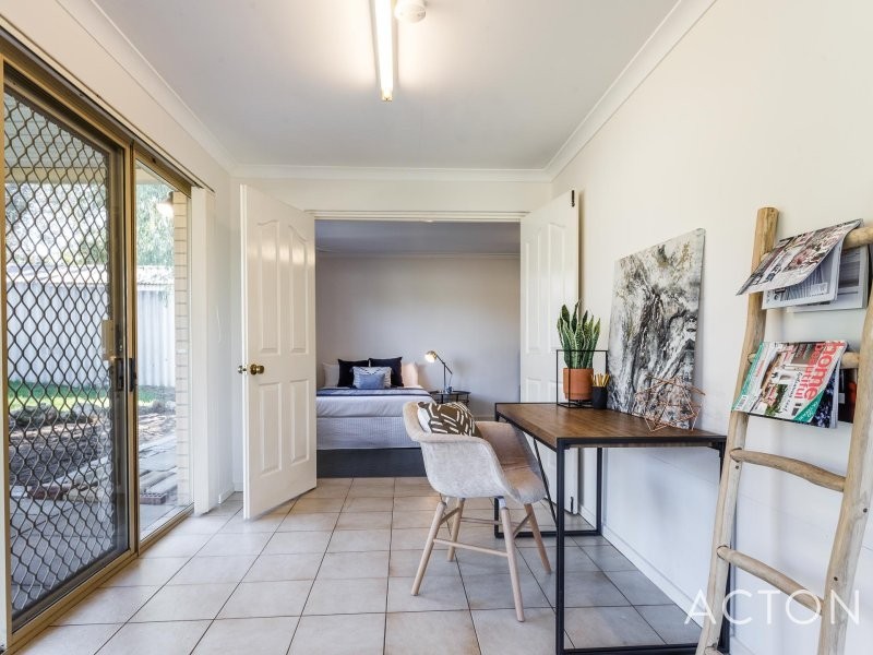 11 Dadley Street, Hamilton Hill WA 6163