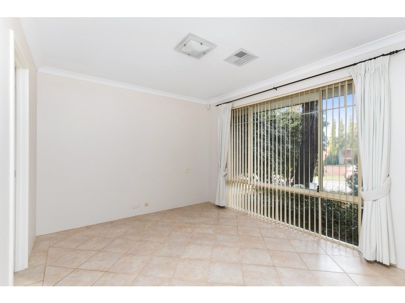 22 Thornbill Loop, Beeliar WA 6164